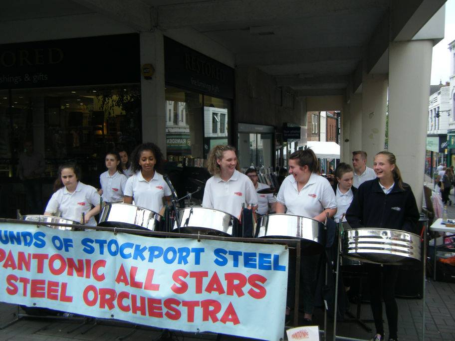 Chesterfield Christmas Lights | Pantonic All Stars Steel Orchestra